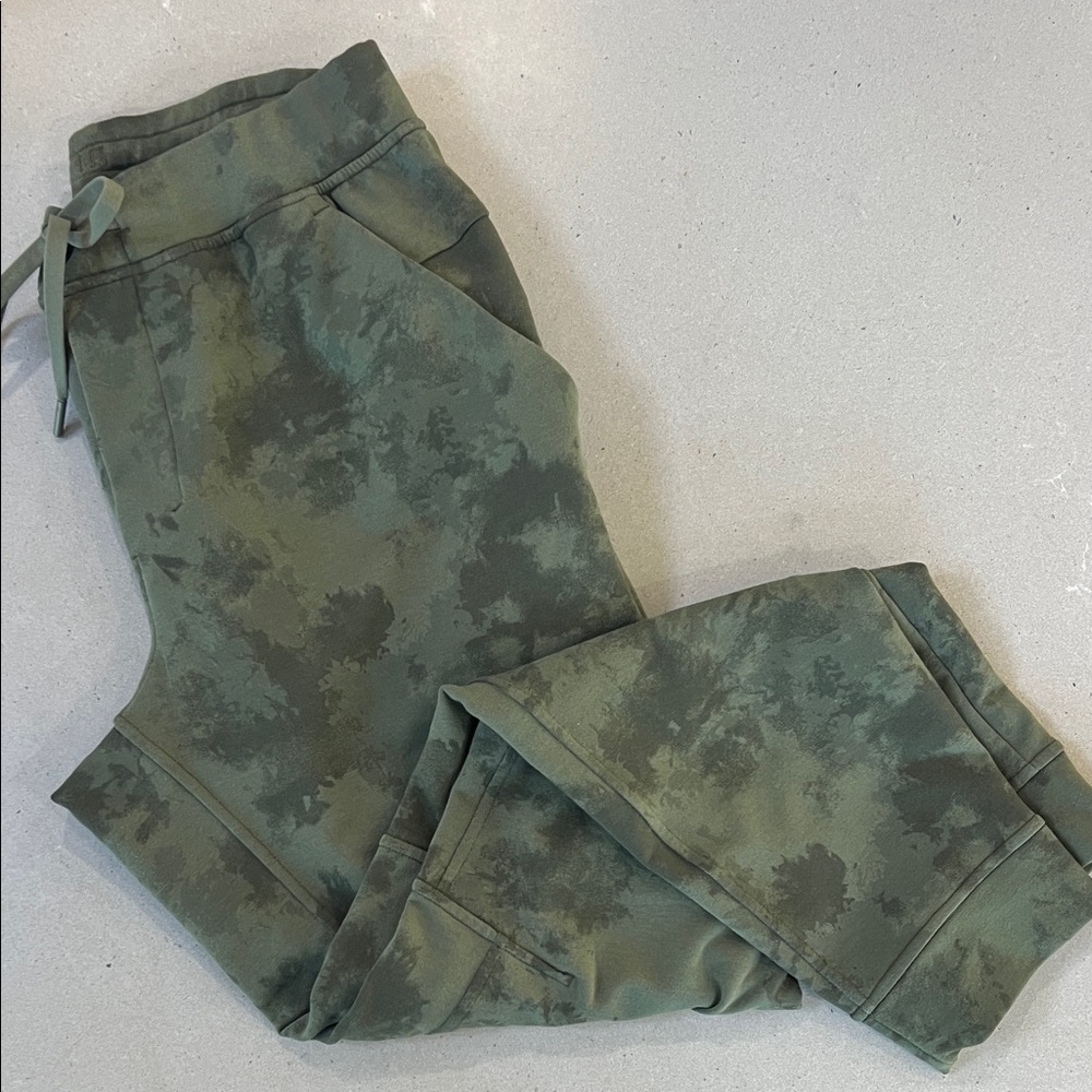 Lululemon Joggers